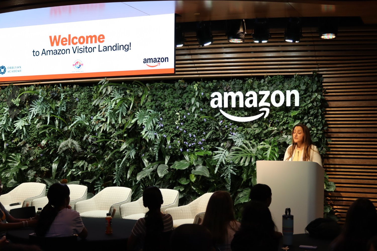 Welcome session at the Amazon Visitor Landing